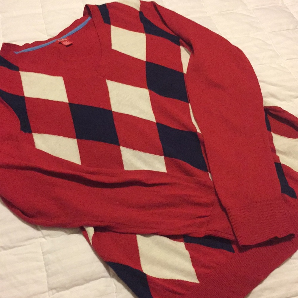 IZOD sweater